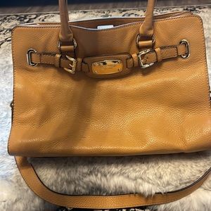 Micheal Kors Hamilton Satchel